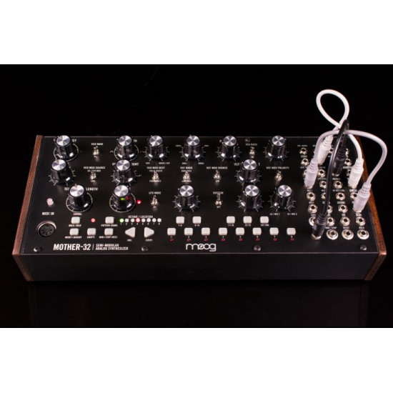Moog Mother-32 - Sklep Muzyczny Music Center - Sklep